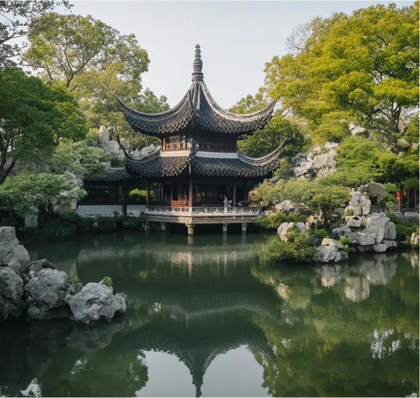 类乌齐县雨韵土建有限公司